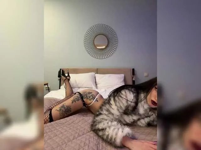 --SATIVA-- on BongaCams 