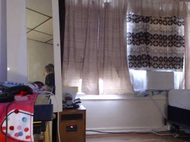 AnalTaxi on BongaCams 