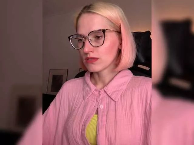 Asya-baby on BongaCams 