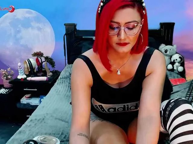 Hanna-Luna on BongaCams 