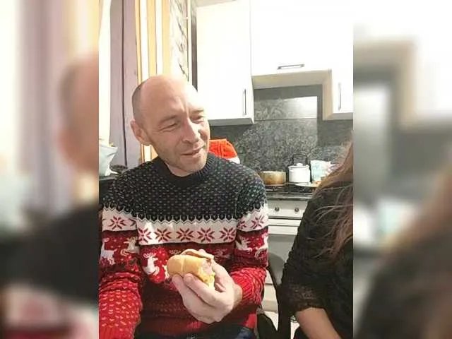 Innokentiy449 on BongaCams 