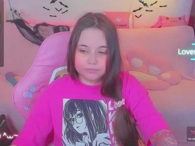 LittleKitsune on BongaCams 
