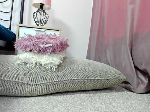 lollavibes on BongaCams 