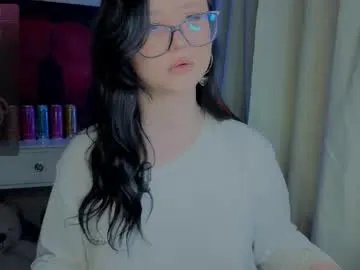 lilhornyprincess on Chaturbate 