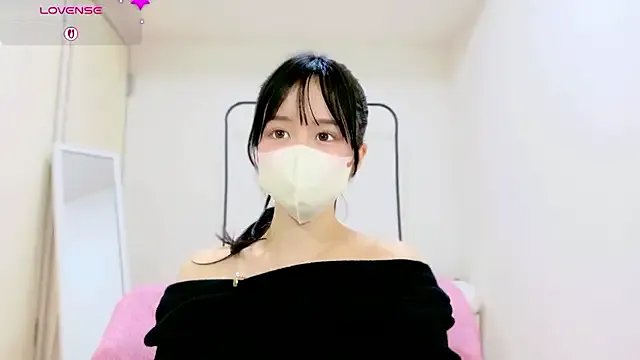 Anne_Anne_chan on StripChat 