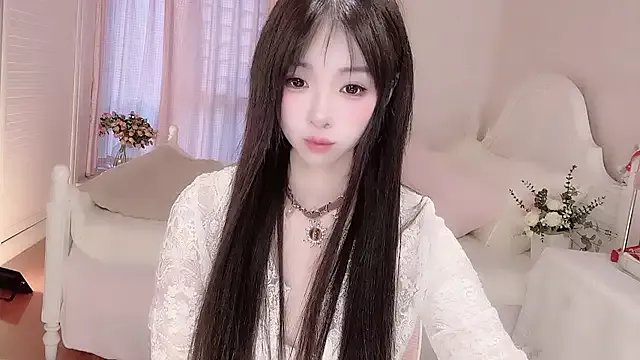 Bella-ox on StripChat 